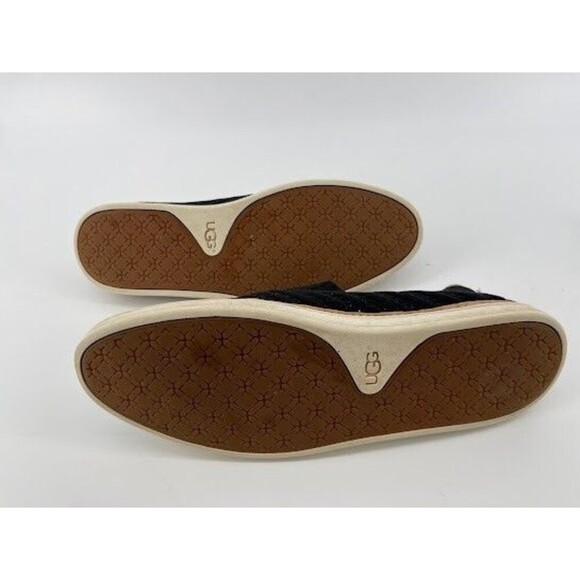 UGG Sammy‎ Chevron Slip On Shoes 1102560 Black Knit Weave Womens Size 11 - Picture 7 of 7